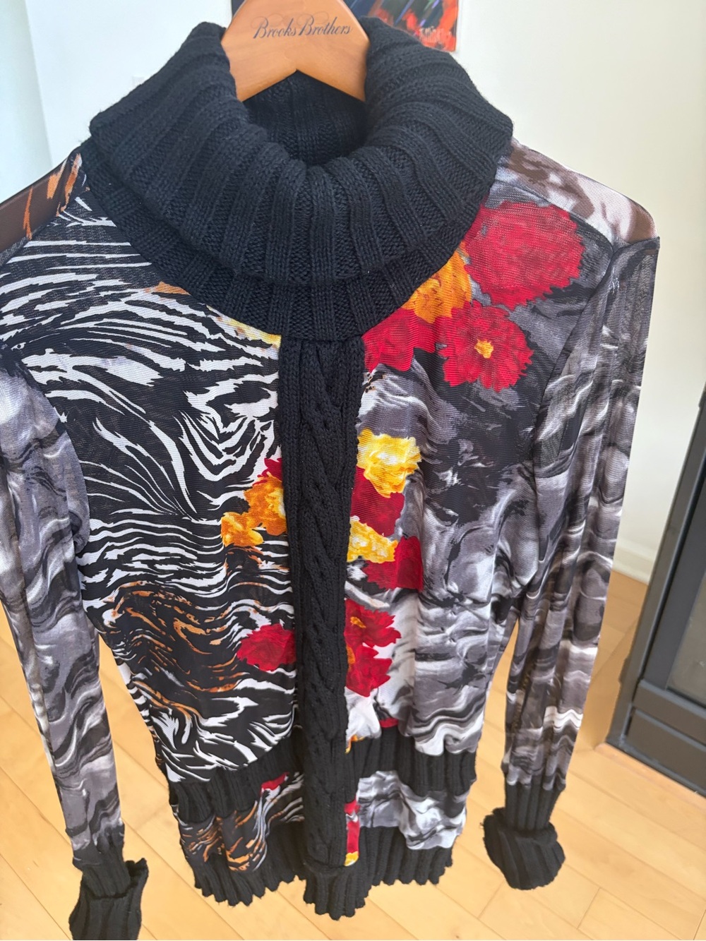 Vintage Alberto Makali Y2K Mixed-Media Print Turtleneck Top